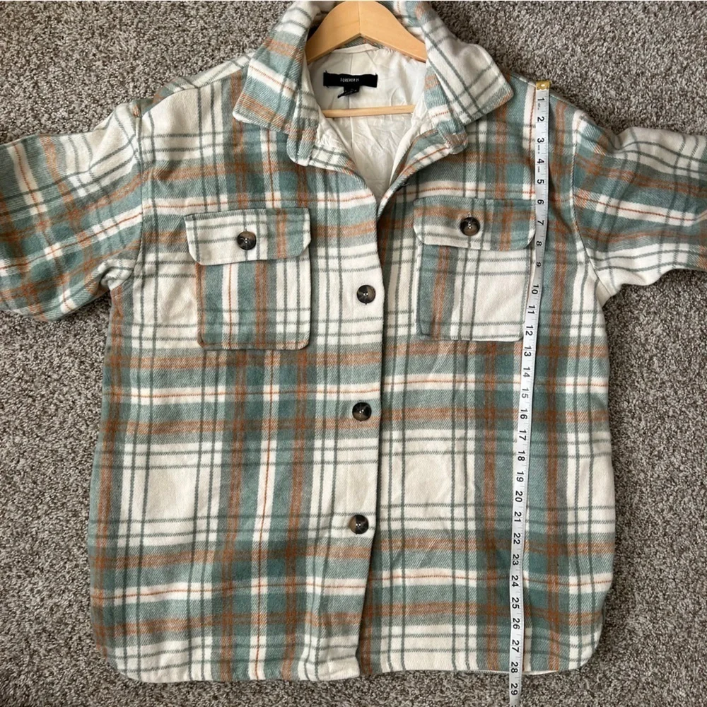 Forever 21 Cream Green Flannel Shacket Jacket Button Down Fall Comfy Oversized - Picture 5 of 6